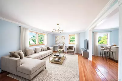 234 Nevada Street, Hicksville, NY 11801 - Photo 13