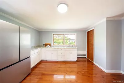 234 Nevada Street, Hicksville, NY 11801 - Photo 23