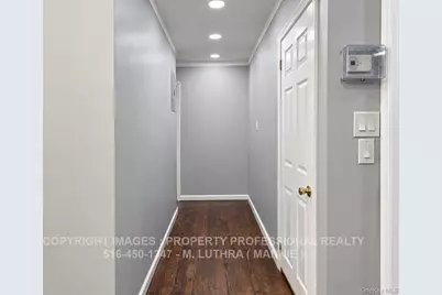 76-29 271 St. #2nd Floor, New Hyde Park, NY 11040 - Photo 9