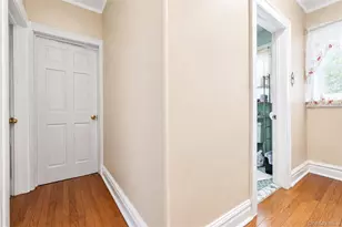 84-42 Charlecote Ridge, Jamaica, NY 11432 - Photo 23