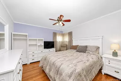 64 Frank Street, Lindenhurst, NY 11757 - Photo 19