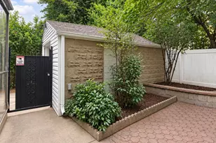 64-11 232nd St, Oakland Gardens, NY 11364 - Photo 17