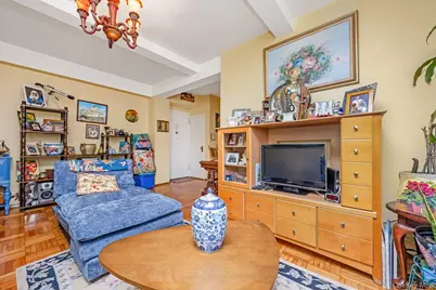 1560 Metropolitan Avenue #5B, Bronx, NY 10462 - Photo 7