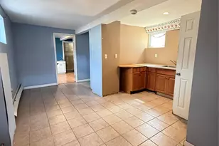 1720 Montague Ave, Merrick, NY 11566 - Photo 17