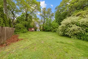 51 Joline Rd, Port Jefferson Station, NY 11776 - Photo 5