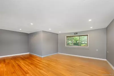 2449 Union Blvd #21A, Islip, NY 11751 - Photo 5