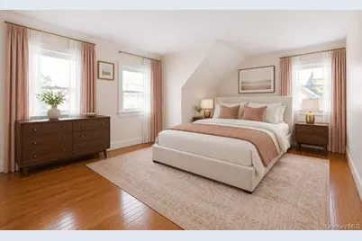 21 Mount Joy Place, New Rochelle, NY 10801 - Photo 17