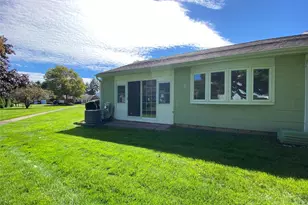 19 Hearthside, Mount Sinai, NY 11766 - Photo 17