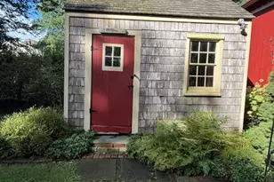 750 Reeve Ave, Mattituck, NY 11952 - Photo 3