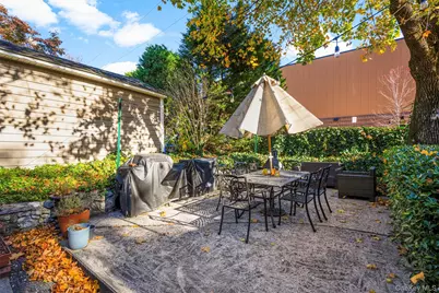 330 First Avenue, Pelham, NY 10803 - Photo 25