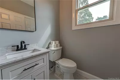 71 Stuyvesant Avenue, Mastic, NY 11950 - Photo 15