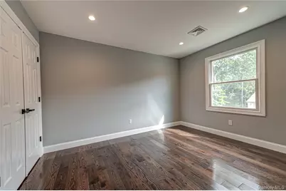 71 Stuyvesant Avenue, Mastic, NY 11950 - Photo 11