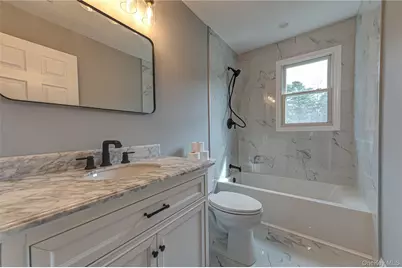 71 Stuyvesant Avenue, Mastic, NY 11950 - Photo 13