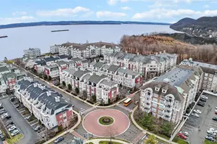 3 Harbor Pointe Dr, Haverstraw, NY 10927 - Photo 3