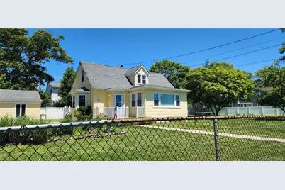 9 Babylon Road, Mastic Beach, NY 11951 - Photo 5