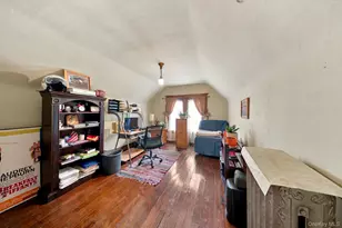 84-01 104th St, Richmond Hill, NY 11418 - Photo 15