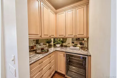 19 Cobblestone Court, Centerport, NY 11721 - Photo 13