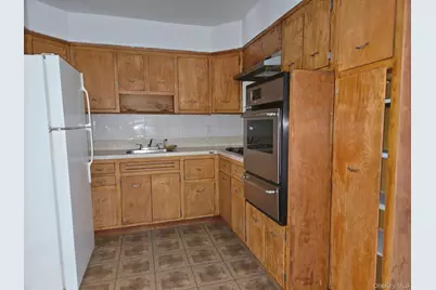 8549 75th Street #2nd floor, Woodhaven, NY 11421 - Photo 7