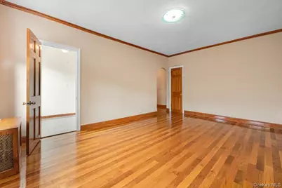 4333 48th Street #2H, Sunnyside, NY 11104 - Photo 3