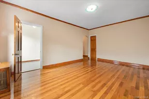 43-33 48th St, Sunnyside, NY 11104 - Photo 3