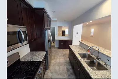10548 65th Road, Forest Hills, NY 11357 - Photo 9