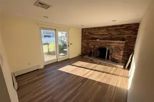 84 Surf Rd, Lindenhurst, NY 11757 - Photo 3