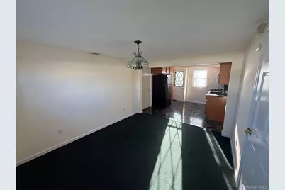 84 Surf Road, Lindenhurst, NY 11757 - Photo 7