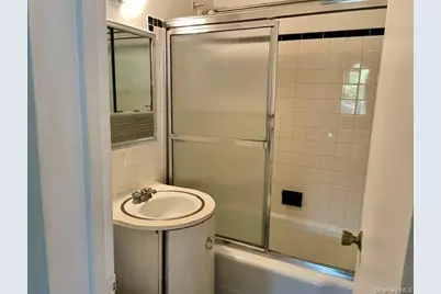 92-30 56 Avenue #6B, Elmhurst, NY 11373 - Photo 7