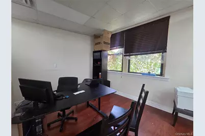 163-07 Depot Rd #101, Flushing, NY 11358 - Photo 7