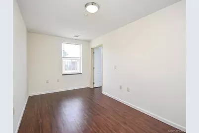 200 Carney Street #202, Glen Cove, NY 11542 - Photo 19
