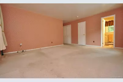 12 Charlotte Place, Hartsdale, NY 10530 - Photo 29