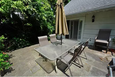 12 Charlotte Place, Hartsdale, NY 10530 - Photo 25
