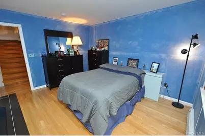 12 Charlotte Place, Hartsdale, NY 10530 - Photo 33