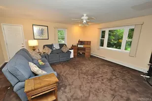 12 Charlotte Pl, Hartsdale, NY 10530 - Photo 9