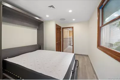 72 Poplar Avenue #72, Bronx, NY 10465 - Photo 19