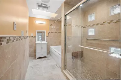 72 Poplar Avenue #72, Bronx, NY 10465 - Photo 21