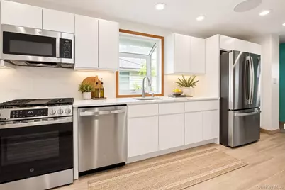 72 Poplar Avenue #72, Bronx, NY 10465 - Photo 13