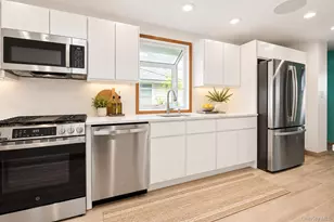 72 Poplar Ave, Bronx, NY 10465 - Photo 13