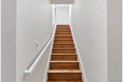 3062 49th Street, Astoria, NY 11103 - Photo 11