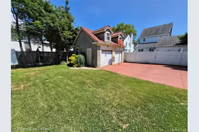 19404 110th Road, Saint Albans, NY 11412 - Photo 17