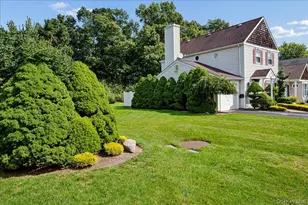 14 Badger Trail, Coram, NY 11727 - Photo 25