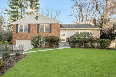 6 Crest Drive, White Plains, NY 10607 - Photo 1