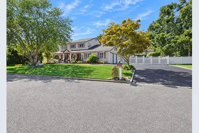 122 Evergreen Avenue, Medford, NY 11763 - Photo 21