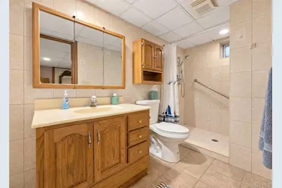 122 Evergreen Avenue, Medford, NY 11763 - Photo 17