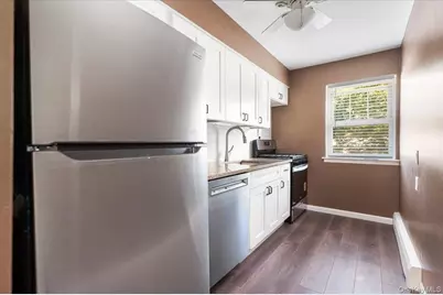 140 Church Street #3C, Kings Park, NY 11754 - Photo 7