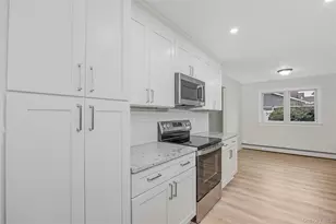 5 Lillian St, Port Jefferson Station, NY 11776 - Photo 11