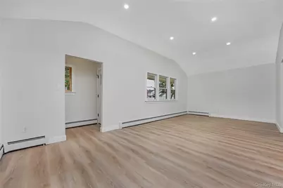5 Lillian Street, Port Jefferson Station, NY 11776 - Photo 9