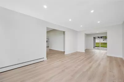 5 Lillian Street, Port Jefferson Station, NY 11776 - Photo 19