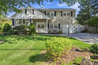75 Bayview Drive, Oakdale, NY 11769 - Photo 1