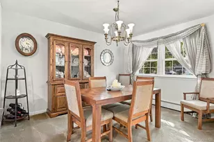 75 Bayview Dr, Oakdale, NY 11769 - Photo 13